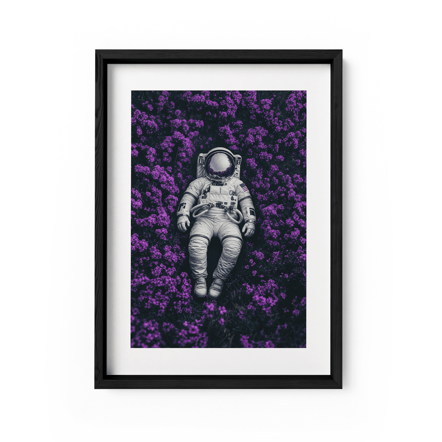 ASTRONAUT'S PURPLE BLISS*Papier*40x60*Papier*Kunstwerk*Masculina.nl