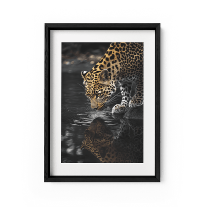 LEOPARD AT WATERSIDE*Papier*40x60*Papier*Kunstwerk*Masculina.nl